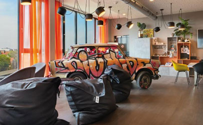 HOLIDAY INN - the niu, Hide Berlin Friedrichshain